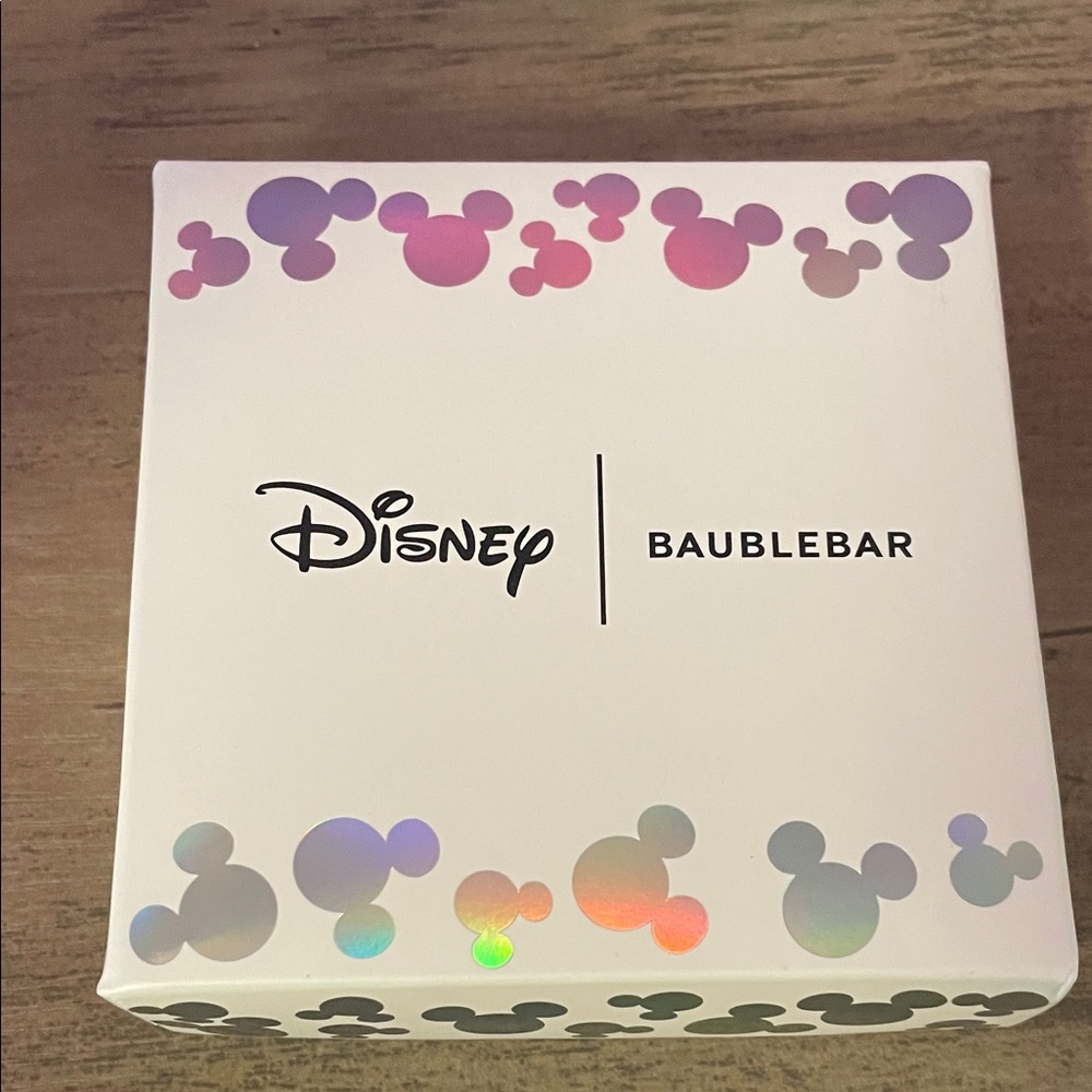 BaubleBar Disney Minnie Mouse Sitting on books Earrings - Picture 4 of 4